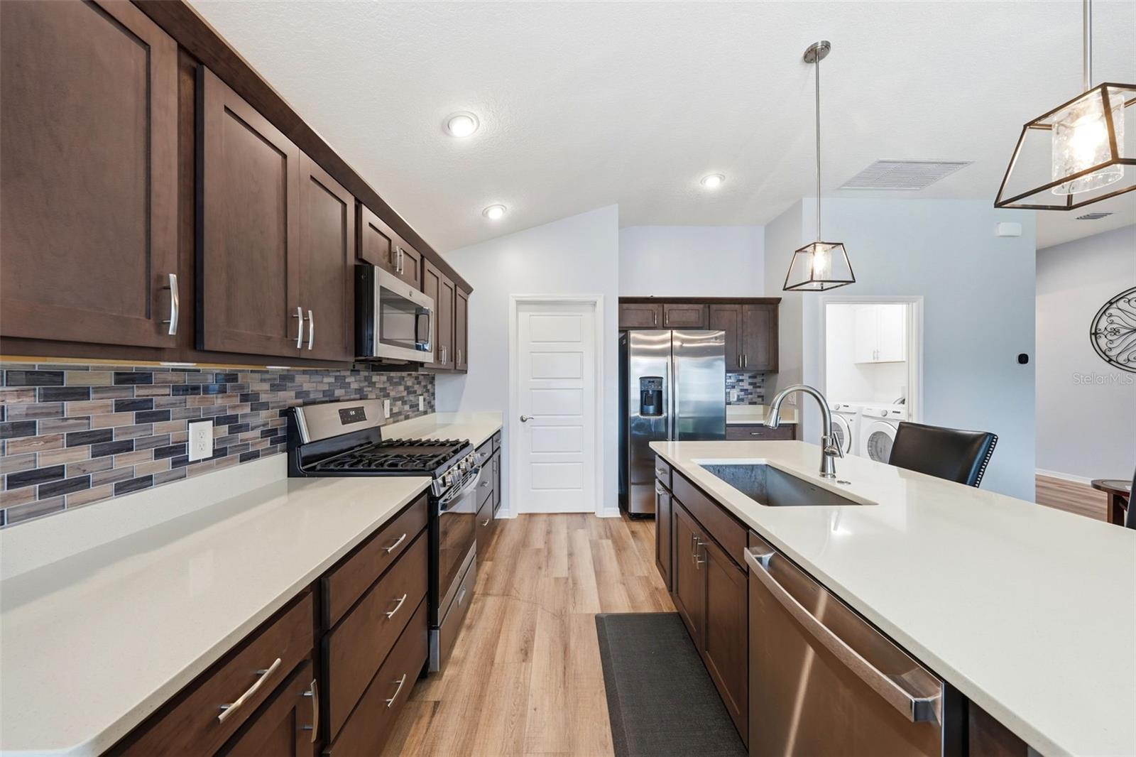 6722 MESKER PL, THE VILLAGES, FL, 34762