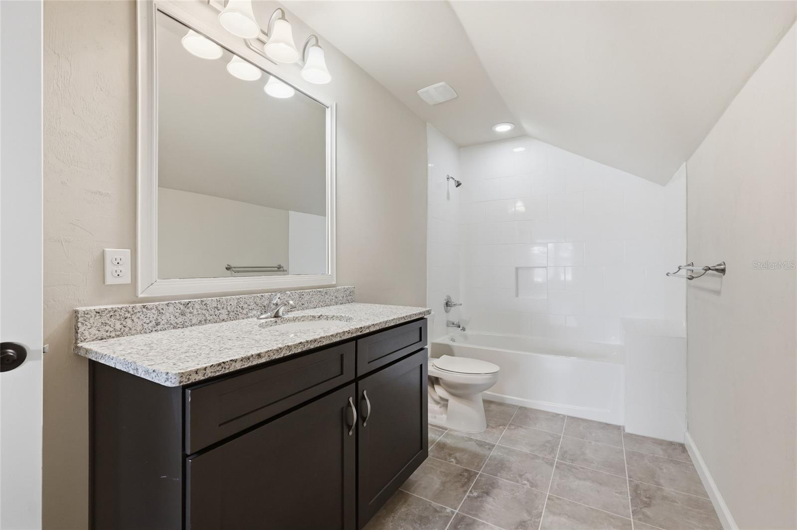 1061 NW 134TH DR, NEWBERRY, FL, 32669