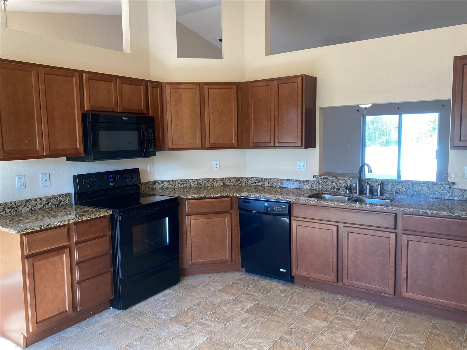 250 HIGHLAND MEADOWS CT, DAVENPORT, FL, 33837