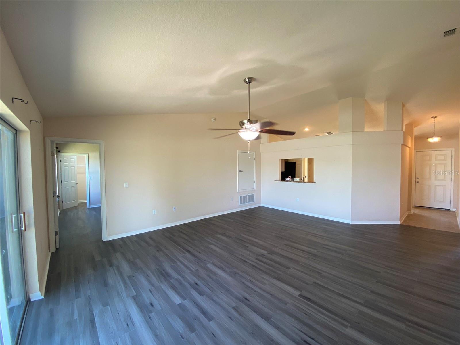 250 HIGHLAND MEADOWS CT, DAVENPORT, FL, 33837