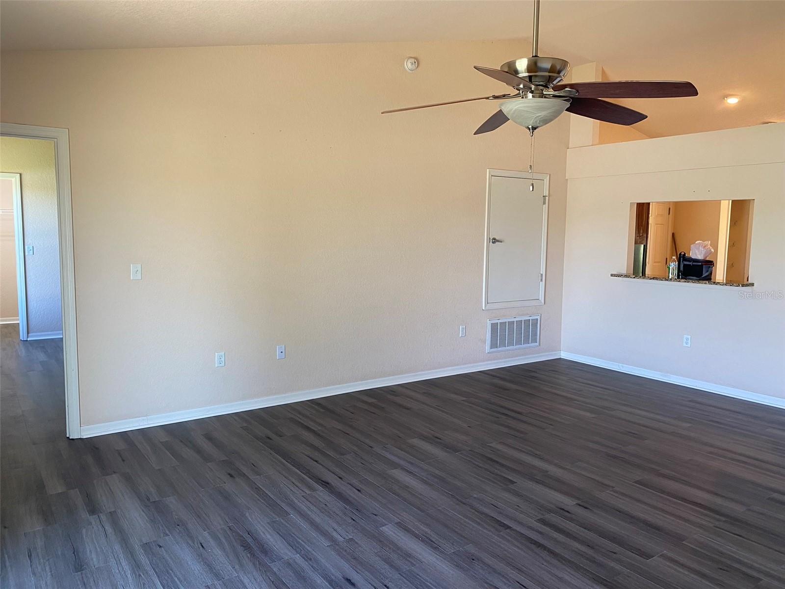 250 HIGHLAND MEADOWS CT, DAVENPORT, FL, 33837