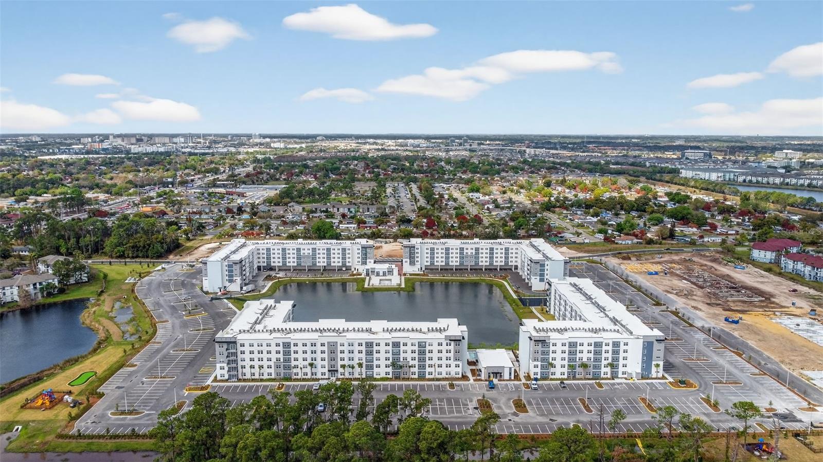 5592 PGA BLVD #101, ORLANDO, FL, 32839