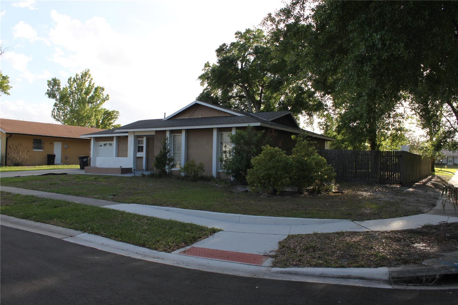 812 GULLBERRY LN, ALTAMONTE SPRINGS, FL, 32714