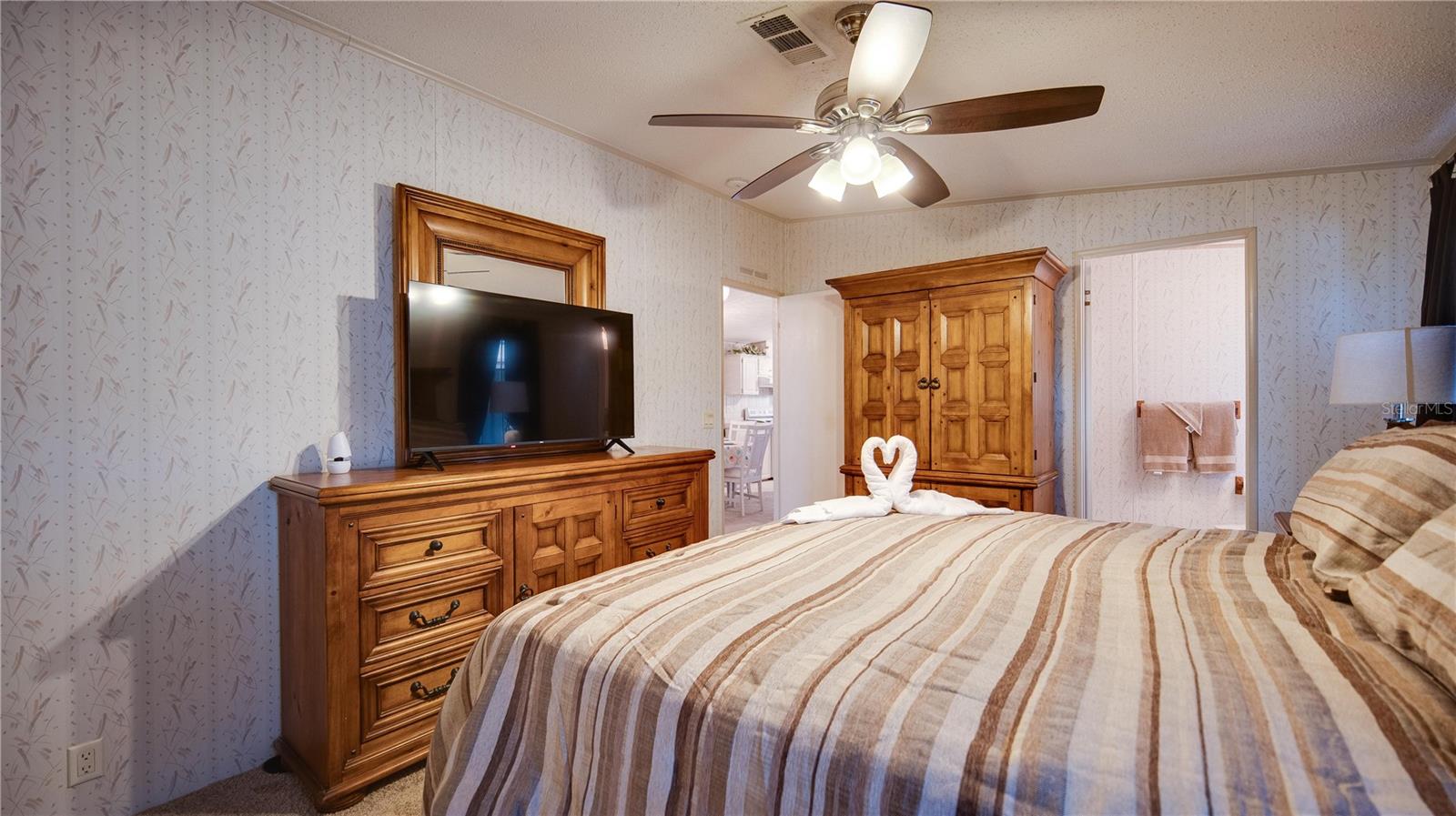 226 DOUGLAS PARK AVE, DAVENPORT, FL, 33897