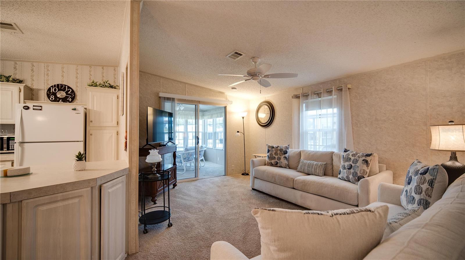 226 DOUGLAS PARK AVE, DAVENPORT, FL, 33897