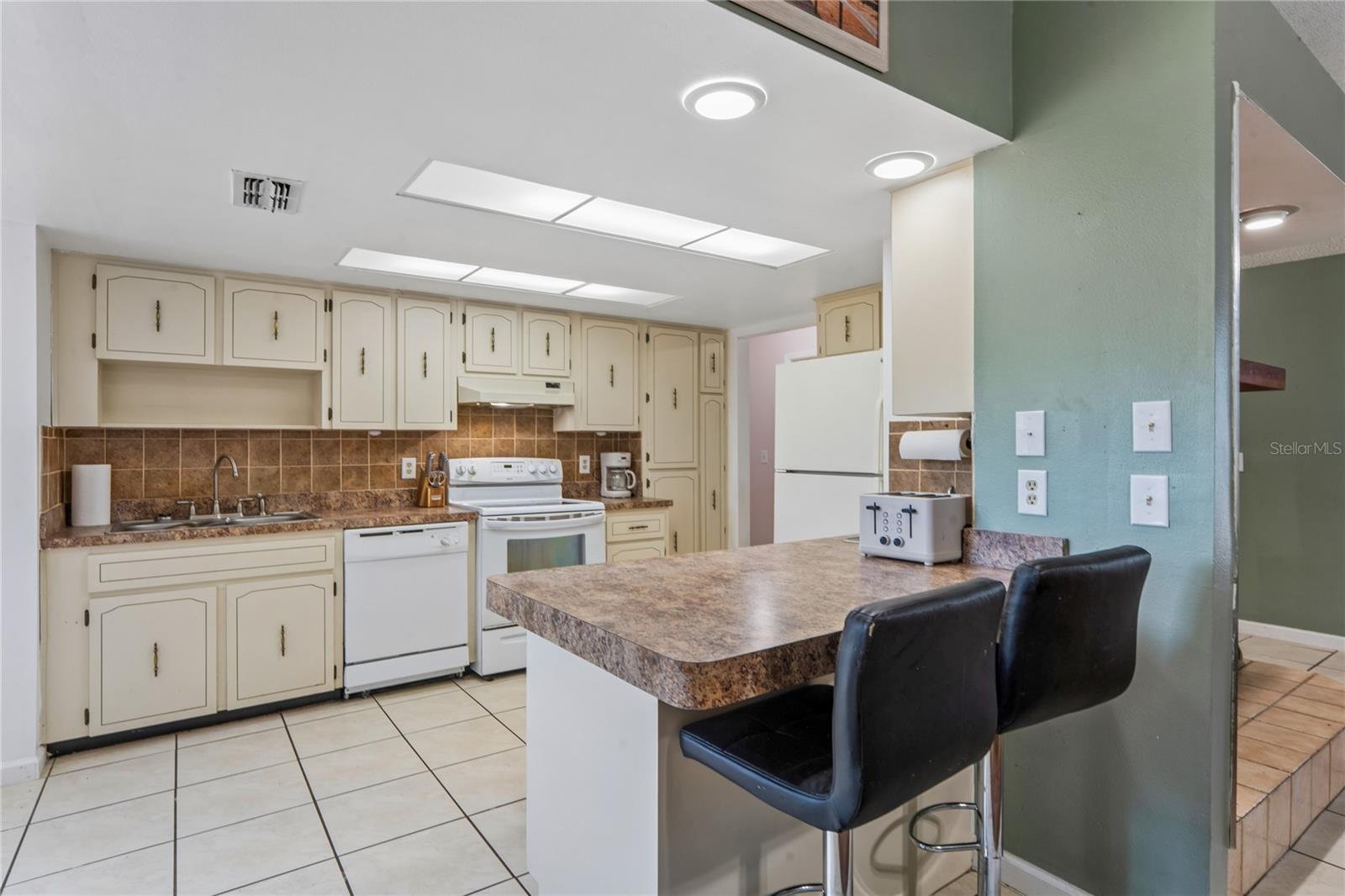 7376 PHILATELIC DR, SPRING HILL, FL, 34606