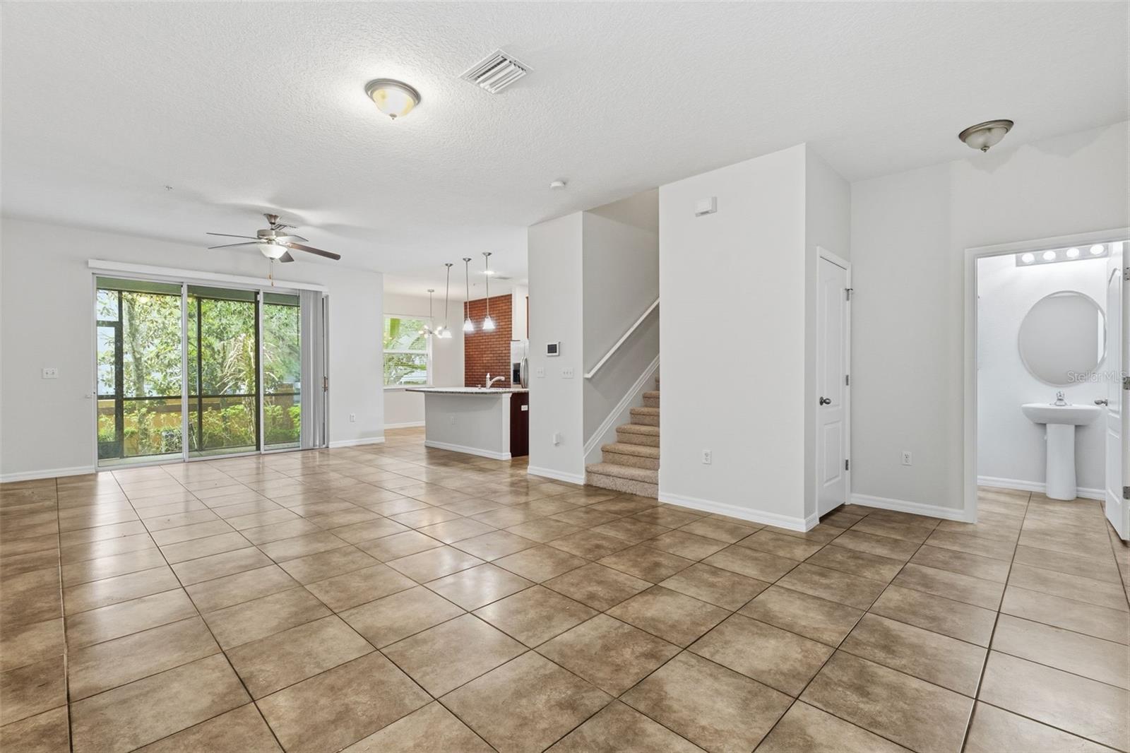 8505 ANDALUCIA FIELD DR, TEMPLE TERRACE, FL, 33637
