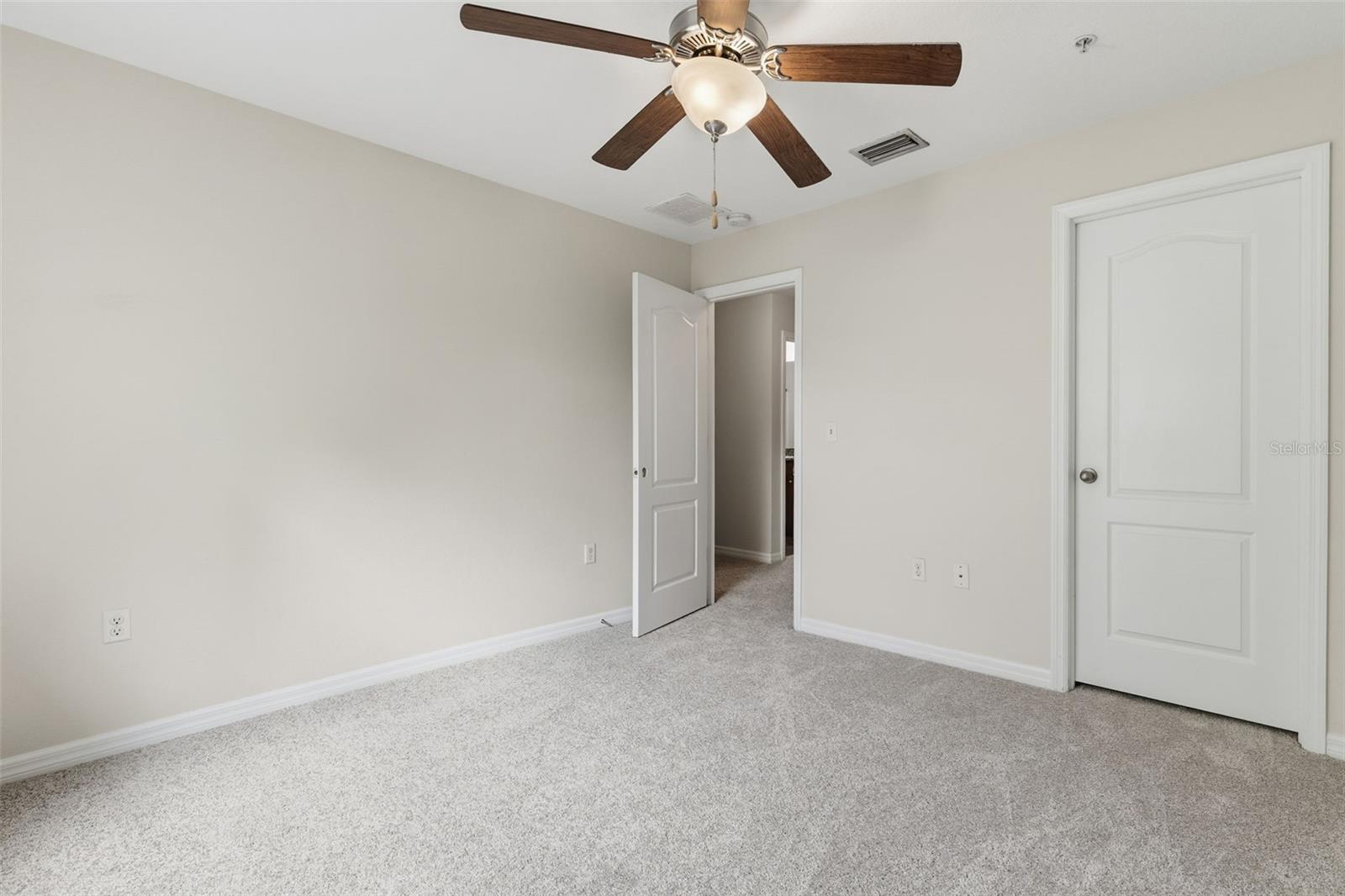 8505 ANDALUCIA FIELD DR, TEMPLE TERRACE, FL, 33637