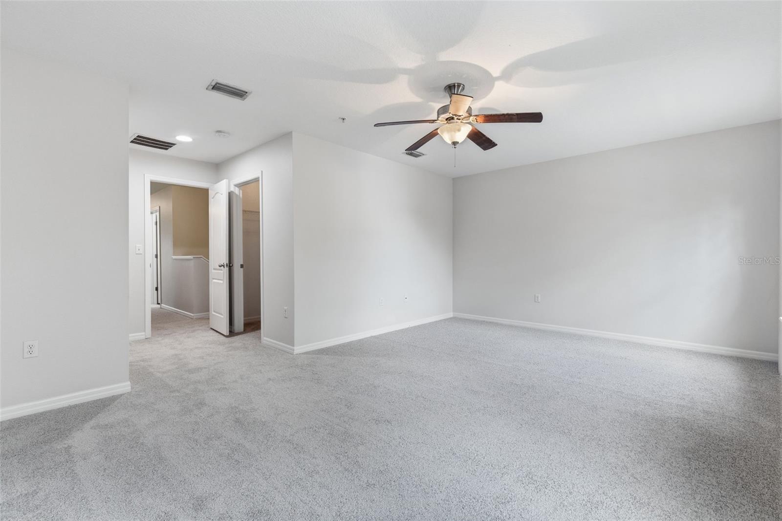 8505 ANDALUCIA FIELD DR, TEMPLE TERRACE, FL, 33637