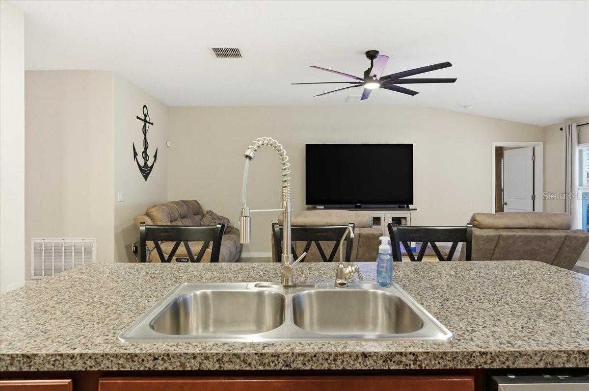 936 ZONE TAILED HAWK PL, RUSKIN, FL, 33570