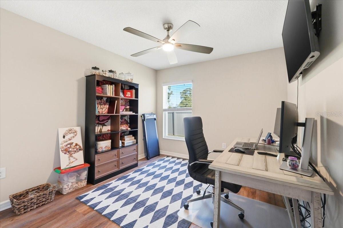 936 ZONE TAILED HAWK PL, RUSKIN, FL, 33570