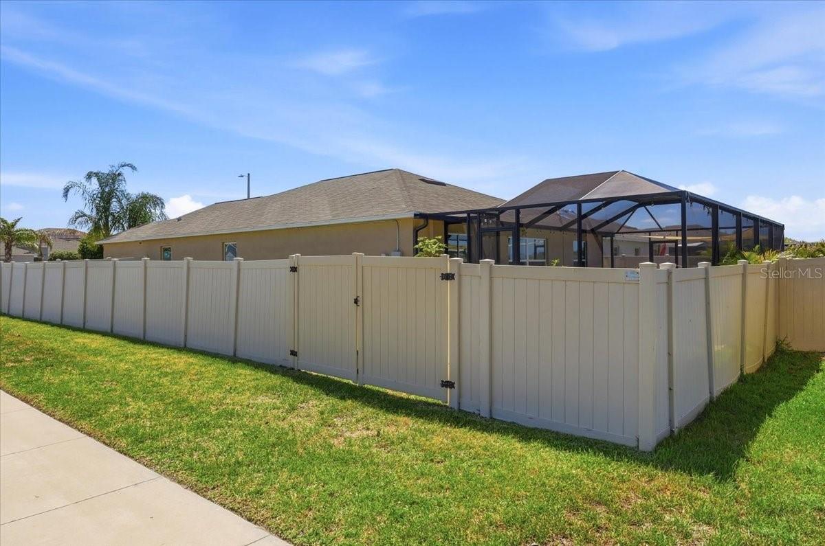 936 ZONE TAILED HAWK PL, RUSKIN, FL, 33570