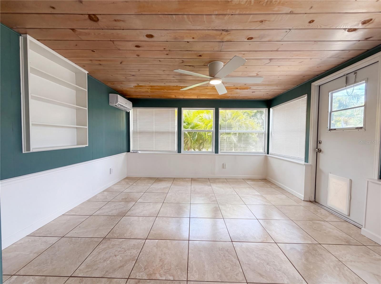 829 E 4TH ST, ENGLEWOOD, FL, 34223