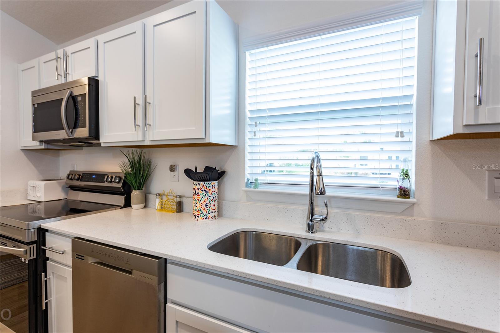 43 FREELAND LN, PALM COAST, FL, 32137