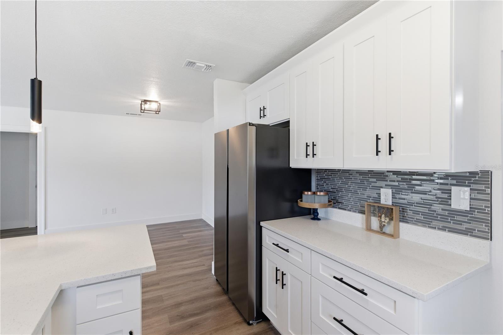 923 1ST AVE NW, LARGO, FL, 33770