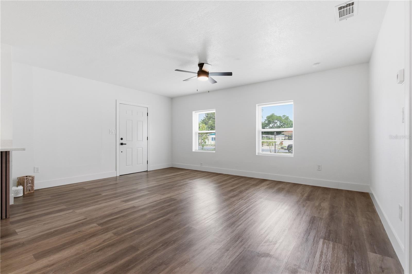 923 1ST AVE NW, LARGO, FL, 33770