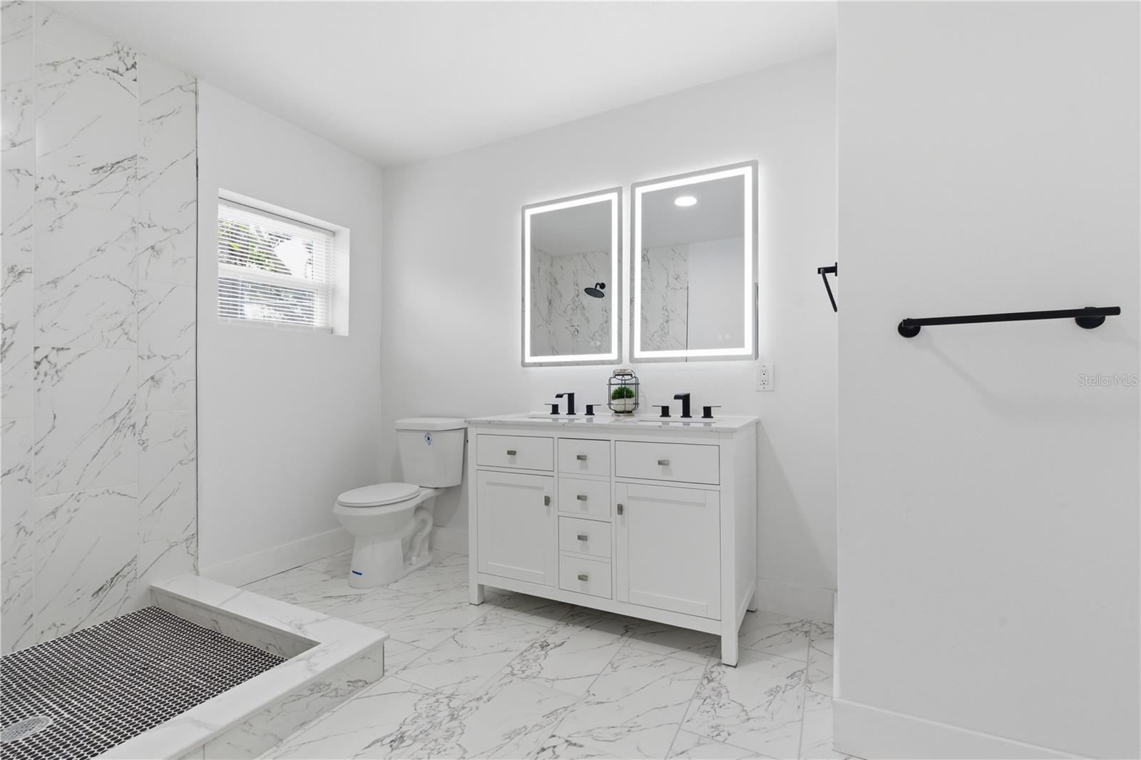 923 1ST AVE NW, LARGO, FL, 33770