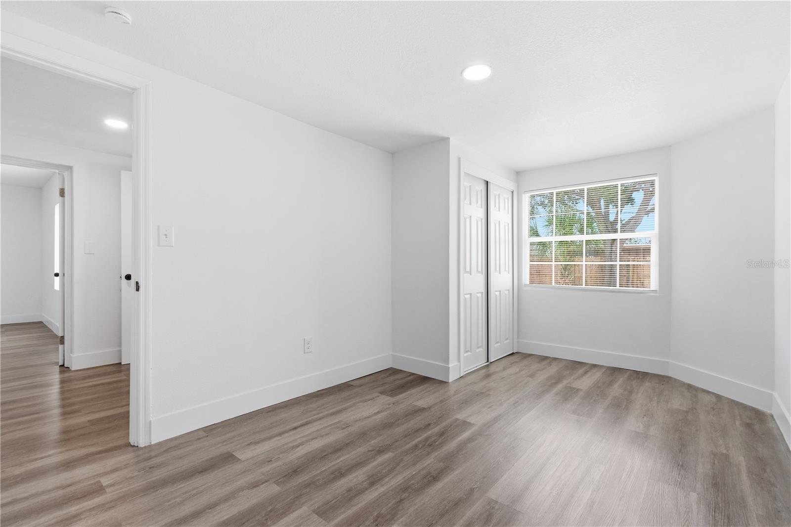 923 1ST AVE NW, LARGO, FL, 33770