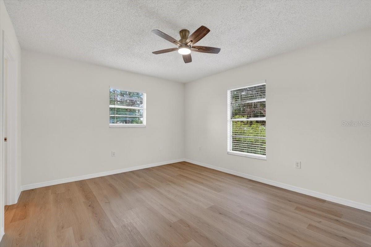 37327 STANFORD AVE, ZEPHYRHILLS, FL, 33541