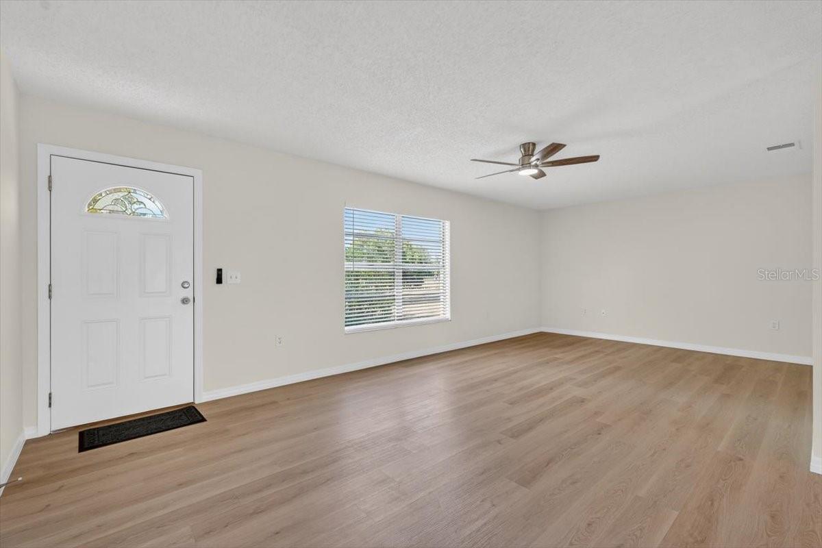 37327 STANFORD AVE, ZEPHYRHILLS, FL, 33541