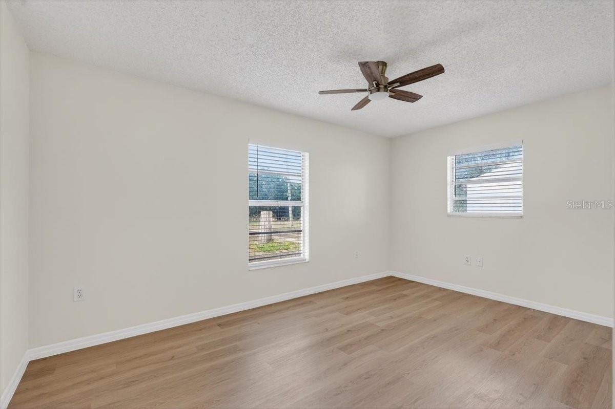 37327 STANFORD AVE, ZEPHYRHILLS, FL, 33541
