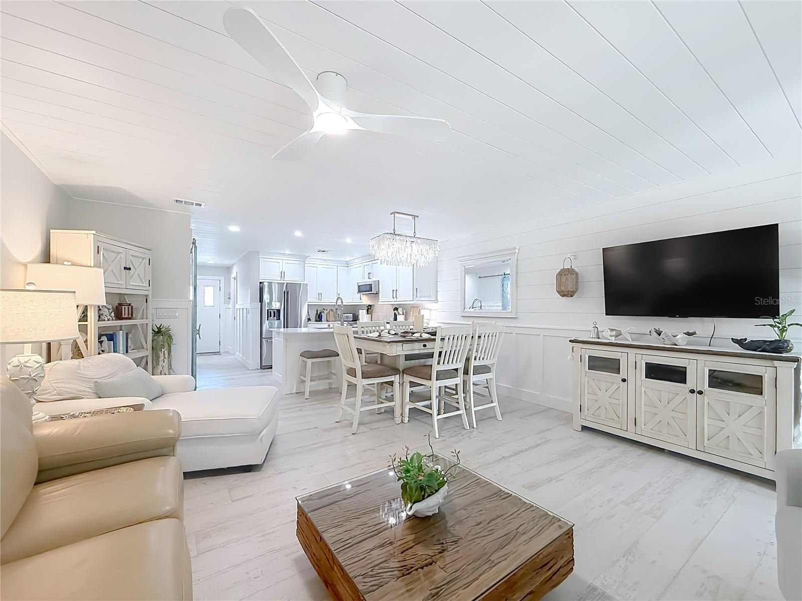 1637 SE PARADISE CIR #602, CRYSTAL RIVER, FL, 34429