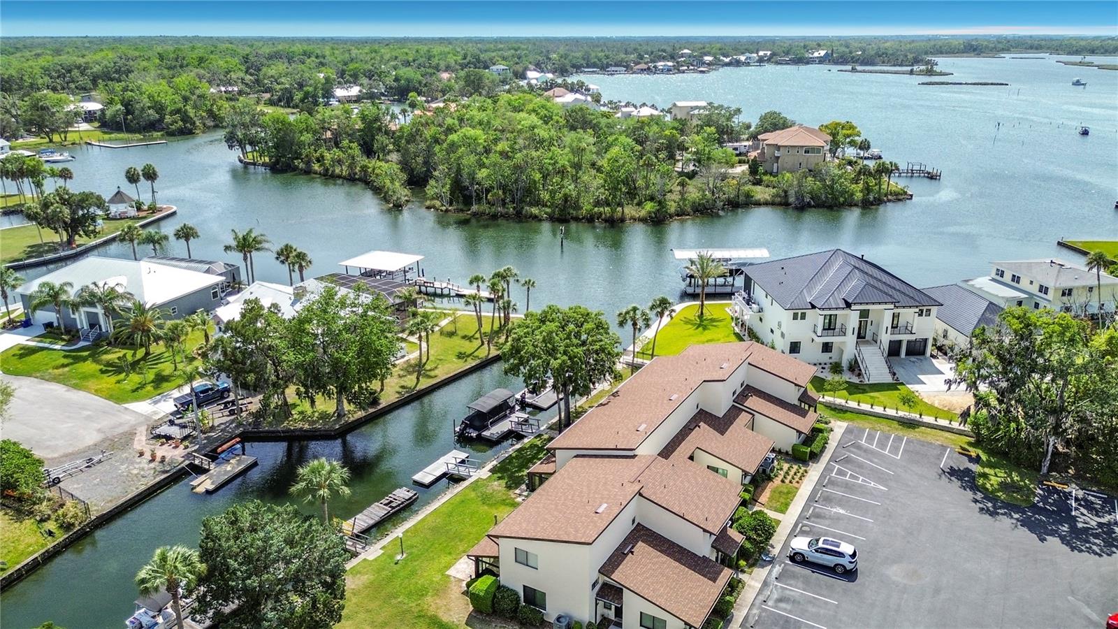 1637 SE PARADISE CIR #602, CRYSTAL RIVER, FL, 34429