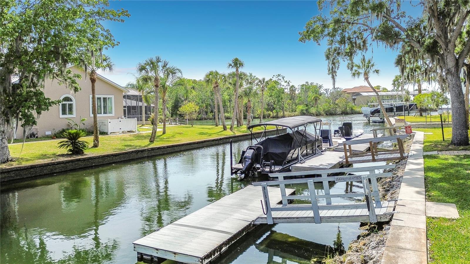 1637 SE PARADISE CIR #602, CRYSTAL RIVER, FL, 34429