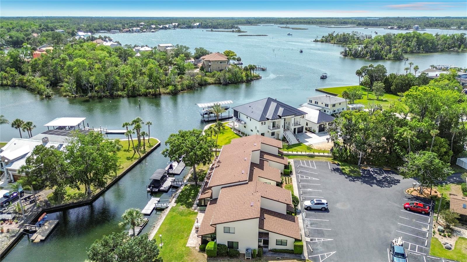 1637 SE PARADISE CIR #602, CRYSTAL RIVER, FL, 34429