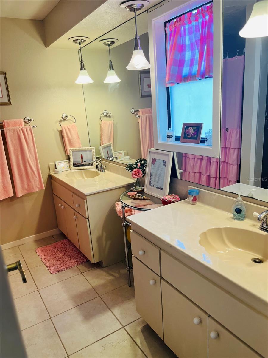 1069 SE 57TH AVE, OCALA, FL, 34480