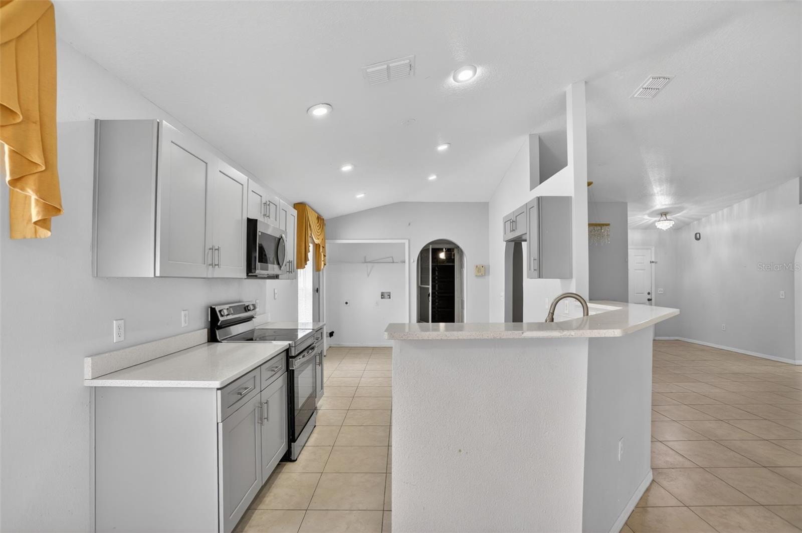 432 BARLYN AVE, HAINES CITY, FL, 33844