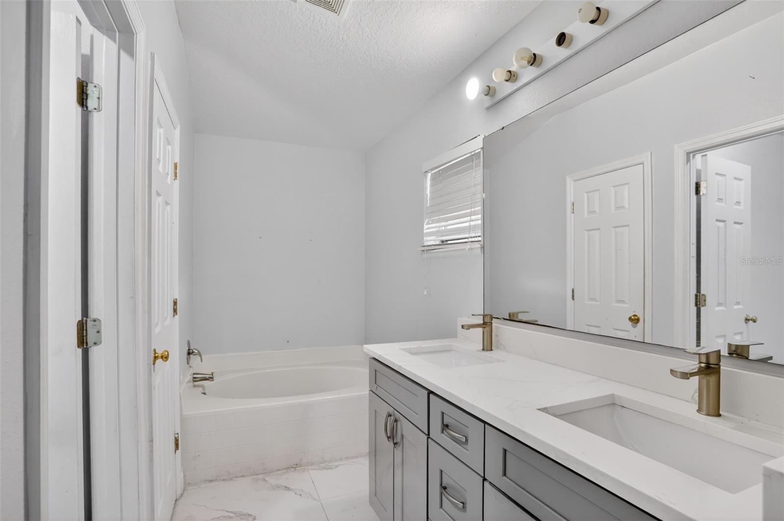 432 BARLYN AVE, HAINES CITY, FL, 33844