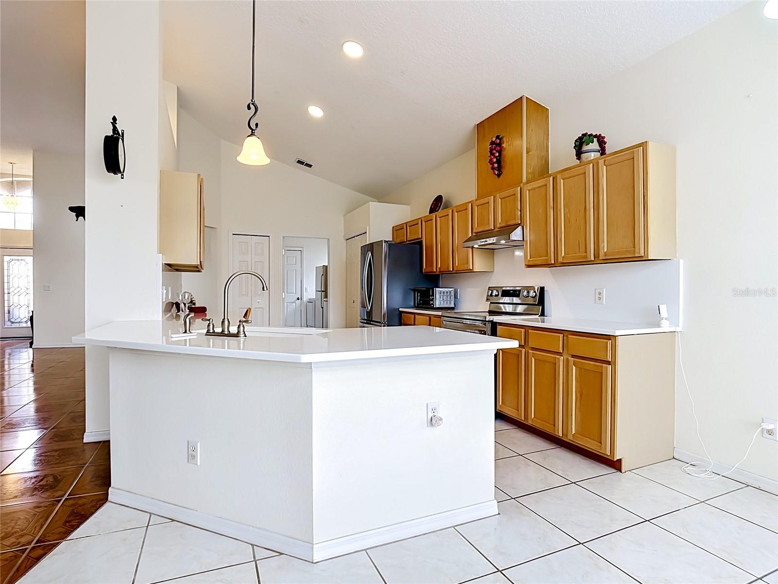 322 HIGH VISTA DR, DAVENPORT, FL, 33837