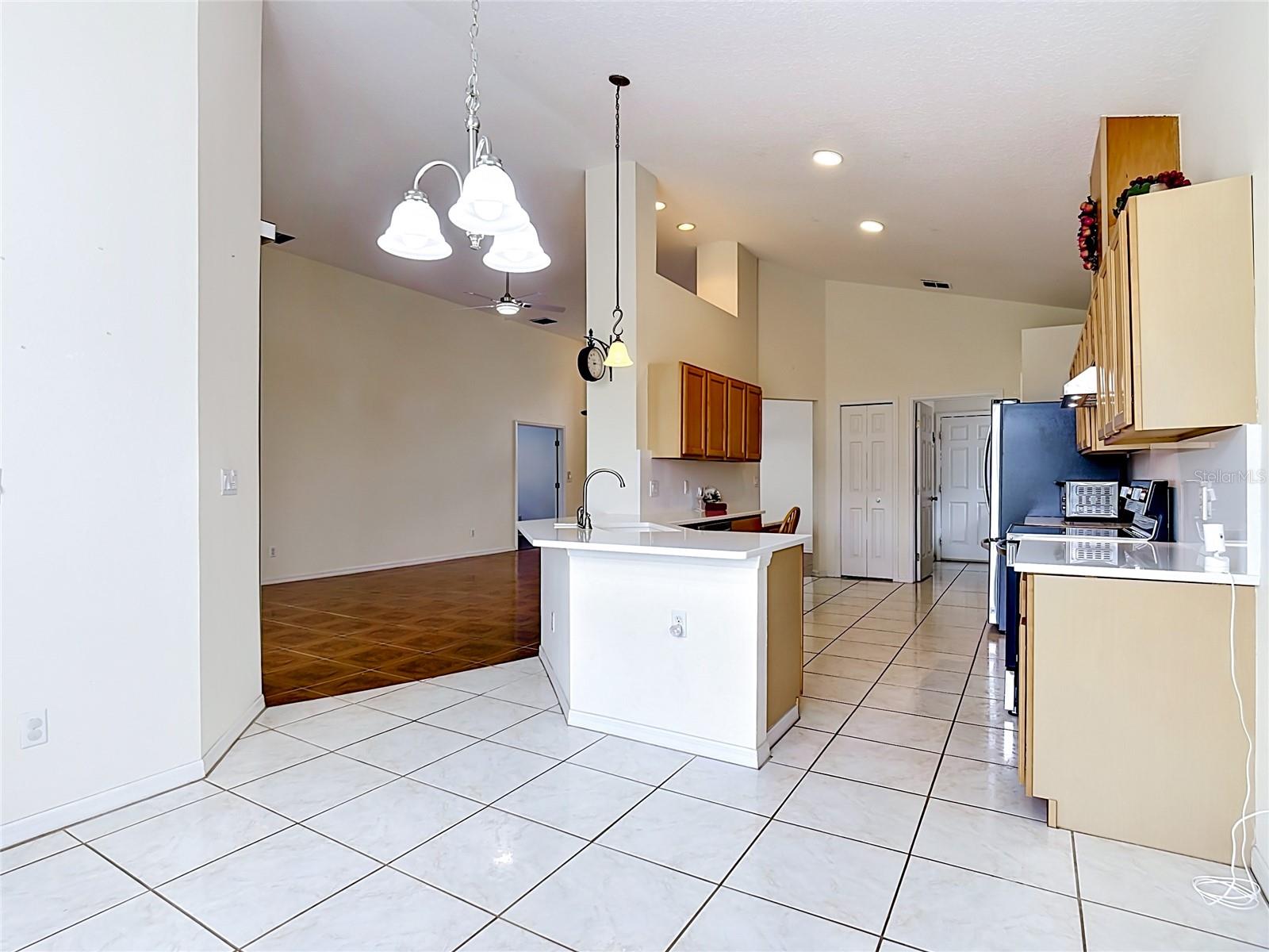 322 HIGH VISTA DR, DAVENPORT, FL, 33837