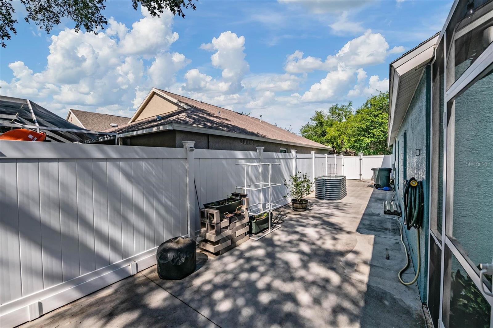 1686 OAK SPRING DR, TARPON SPRINGS, FL, 34689