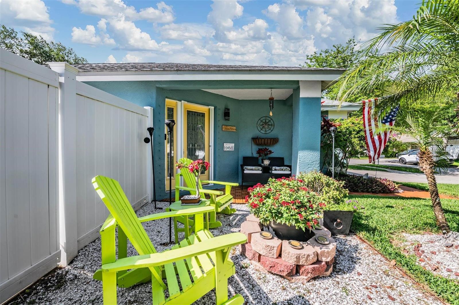 1686 OAK SPRING DR, TARPON SPRINGS, FL, 34689