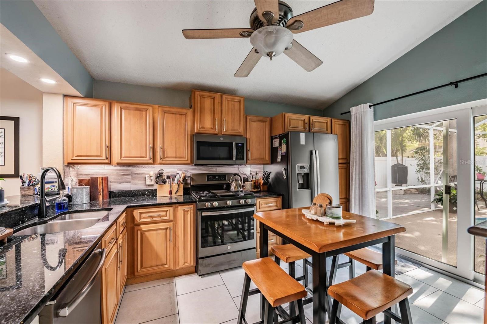 1686 OAK SPRING DR, TARPON SPRINGS, FL, 34689