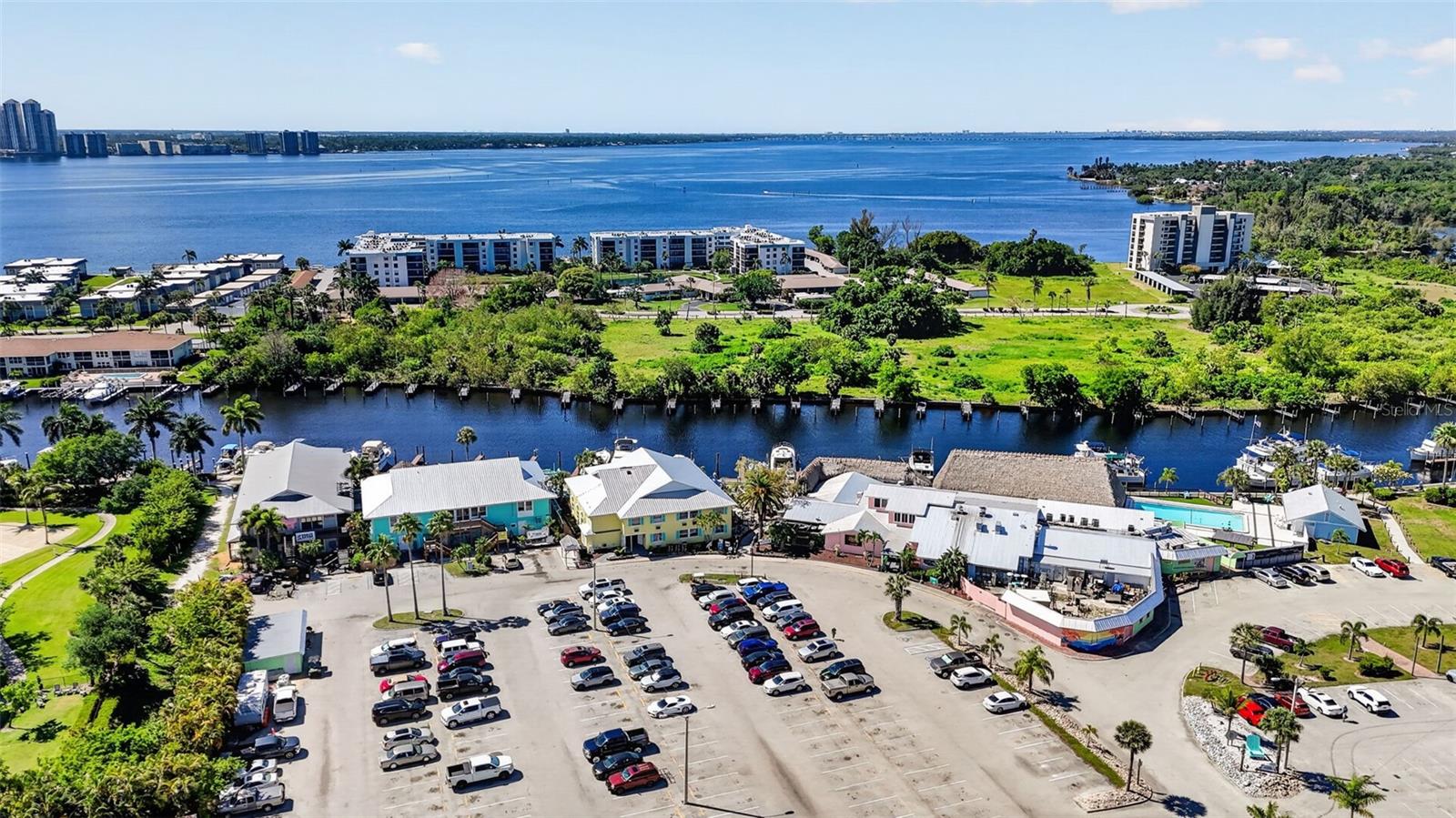 3426 HANCOCK BRIDGE PKWY #1008, NORTH FORT MYERS, FL, 33903