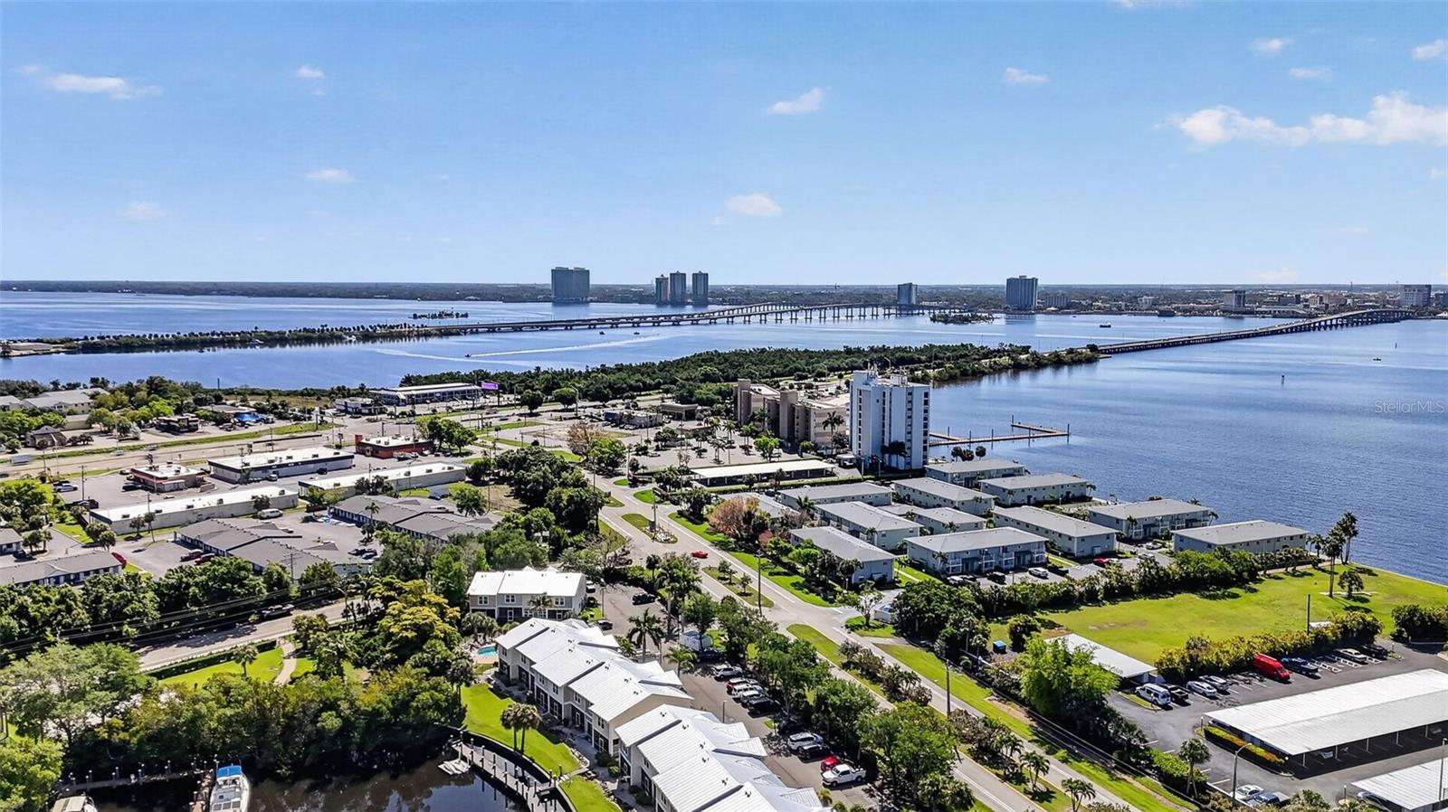 3426 HANCOCK BRIDGE PKWY #1008, NORTH FORT MYERS, FL, 33903