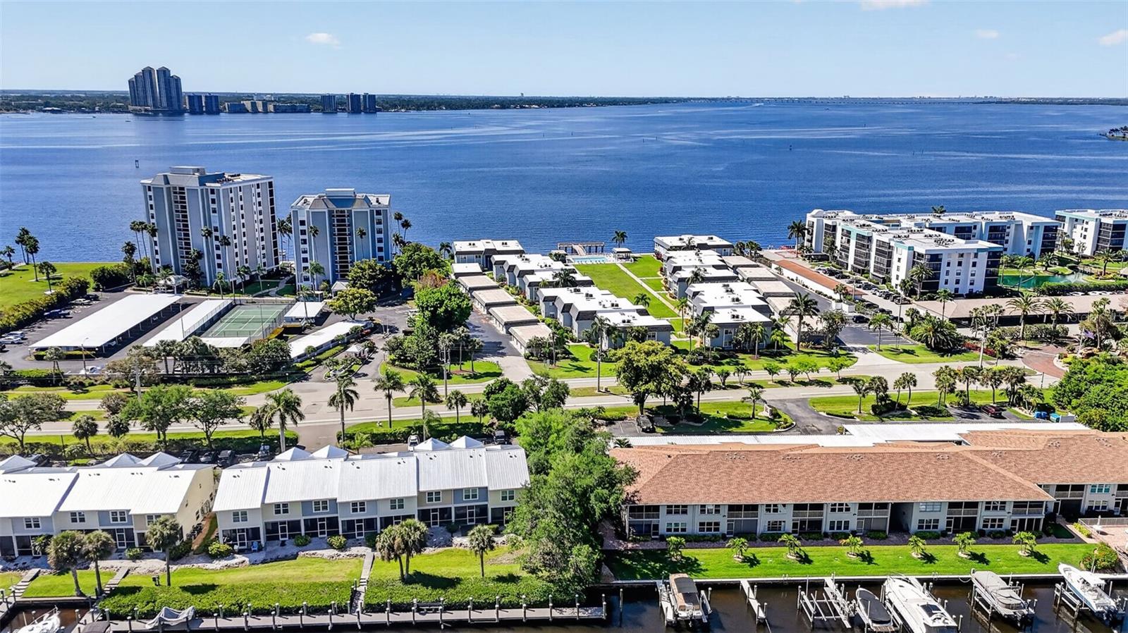 3426 HANCOCK BRIDGE PKWY #1008, NORTH FORT MYERS, FL, 33903