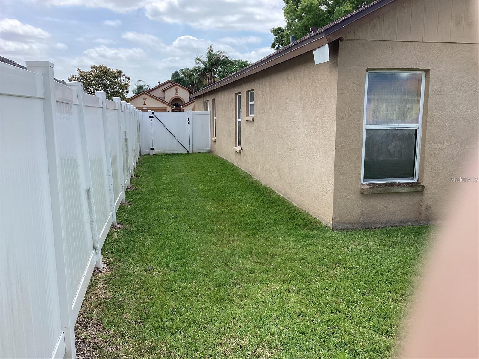 29647 FOG HOLLOW DR, WESLEY CHAPEL, FL, 33543