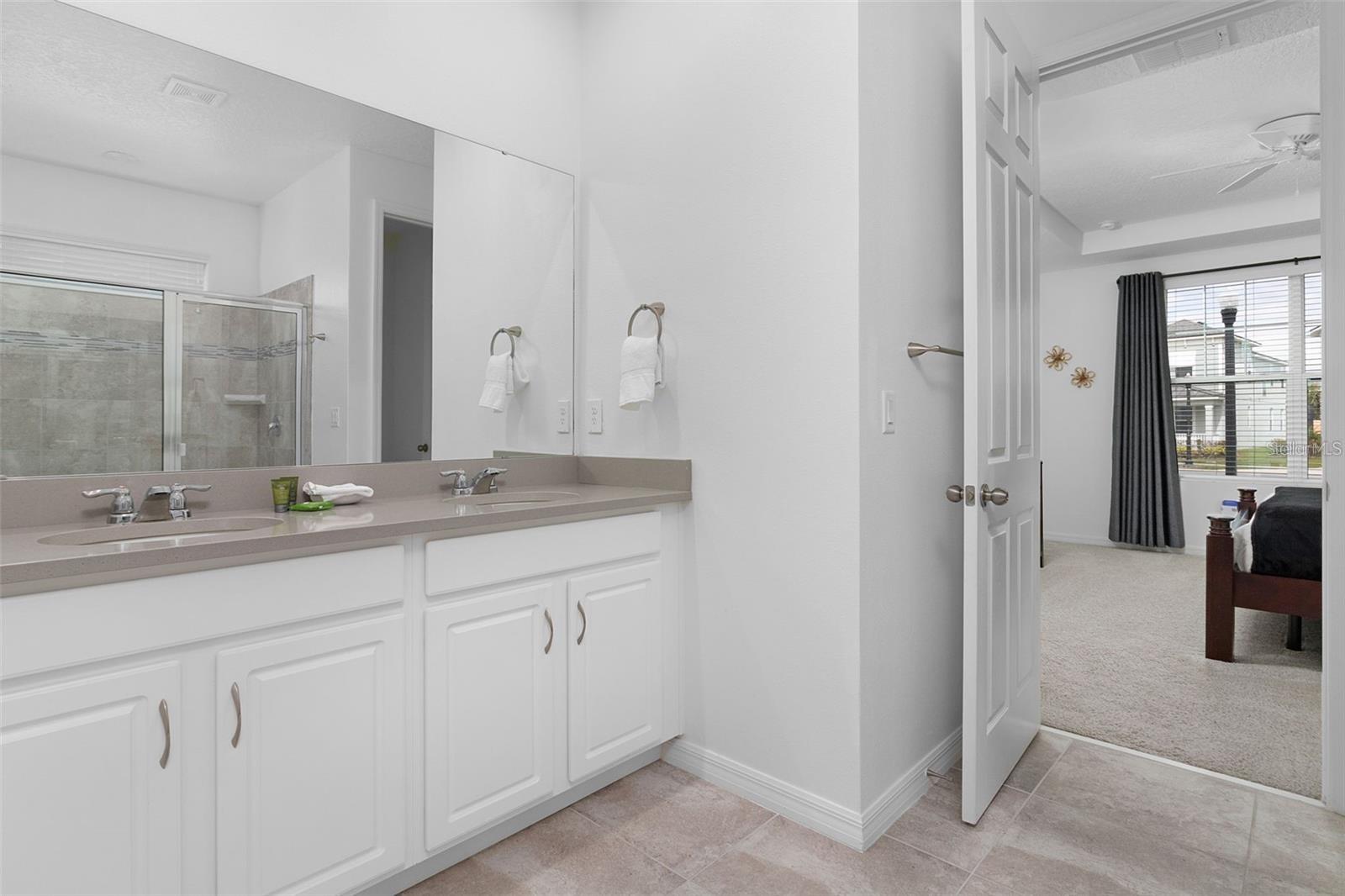 8904 CAROLINE BAY CT, KISSIMMEE, FL, 34747