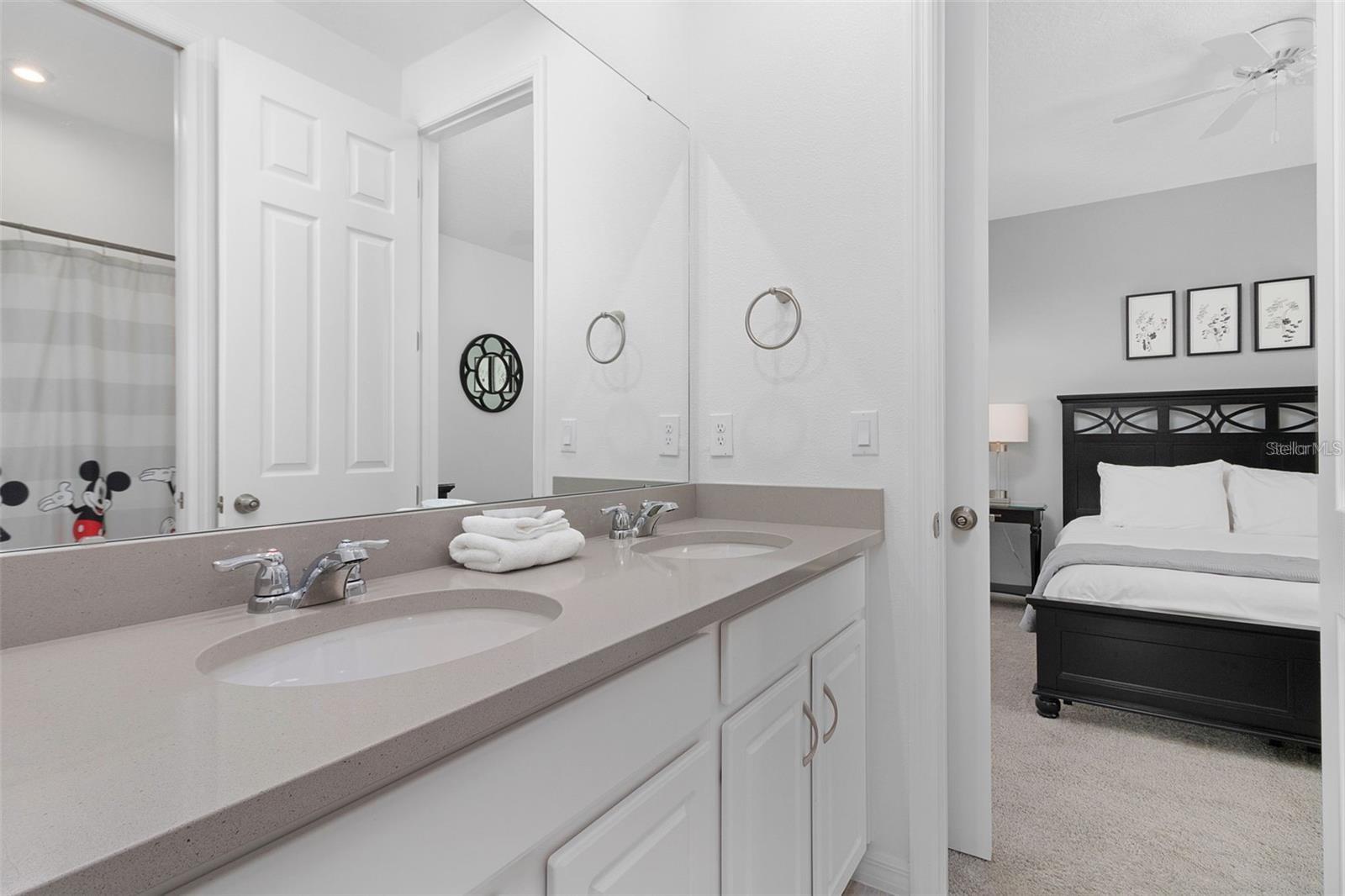 8904 CAROLINE BAY CT, KISSIMMEE, FL, 34747