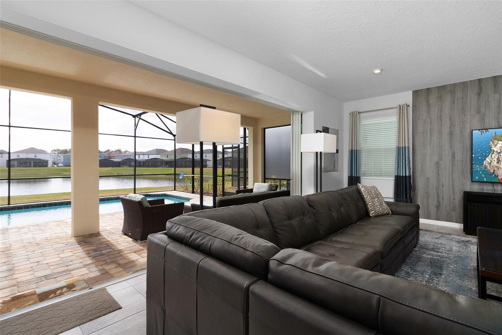 8904 CAROLINE BAY CT, KISSIMMEE, FL, 34747