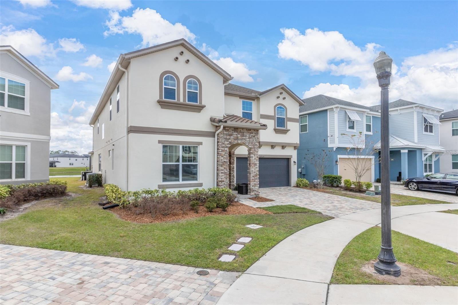 8904 CAROLINE BAY CT, KISSIMMEE, FL, 34747