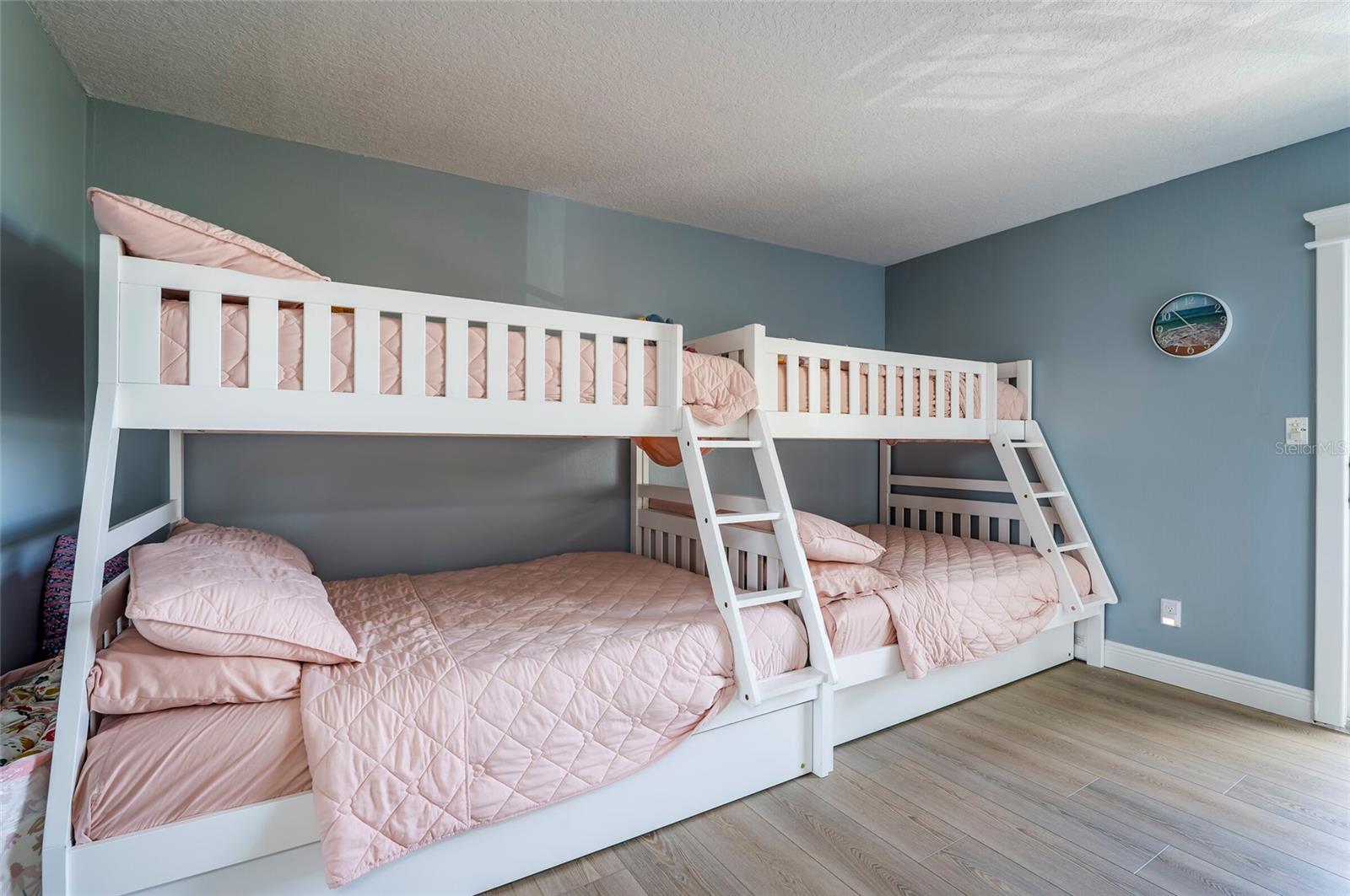 855 BAYWAY BLVD #308, CLEARWATER BEACH, FL, 33767