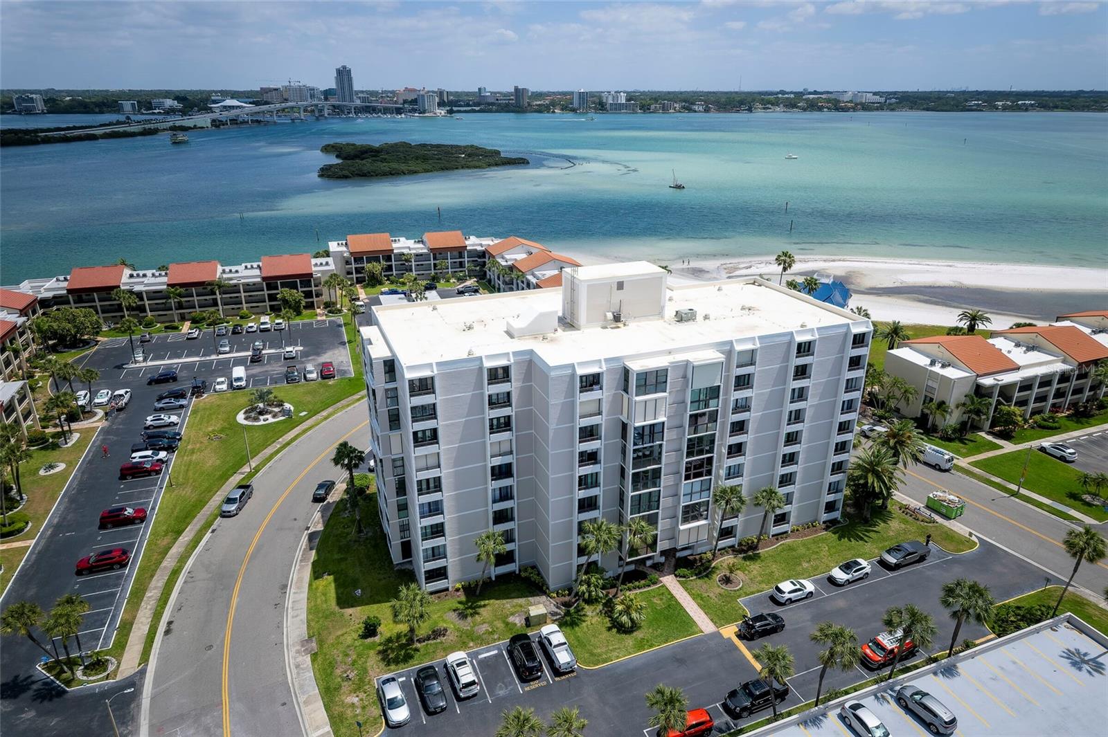 855 BAYWAY BLVD #308, CLEARWATER BEACH, FL, 33767