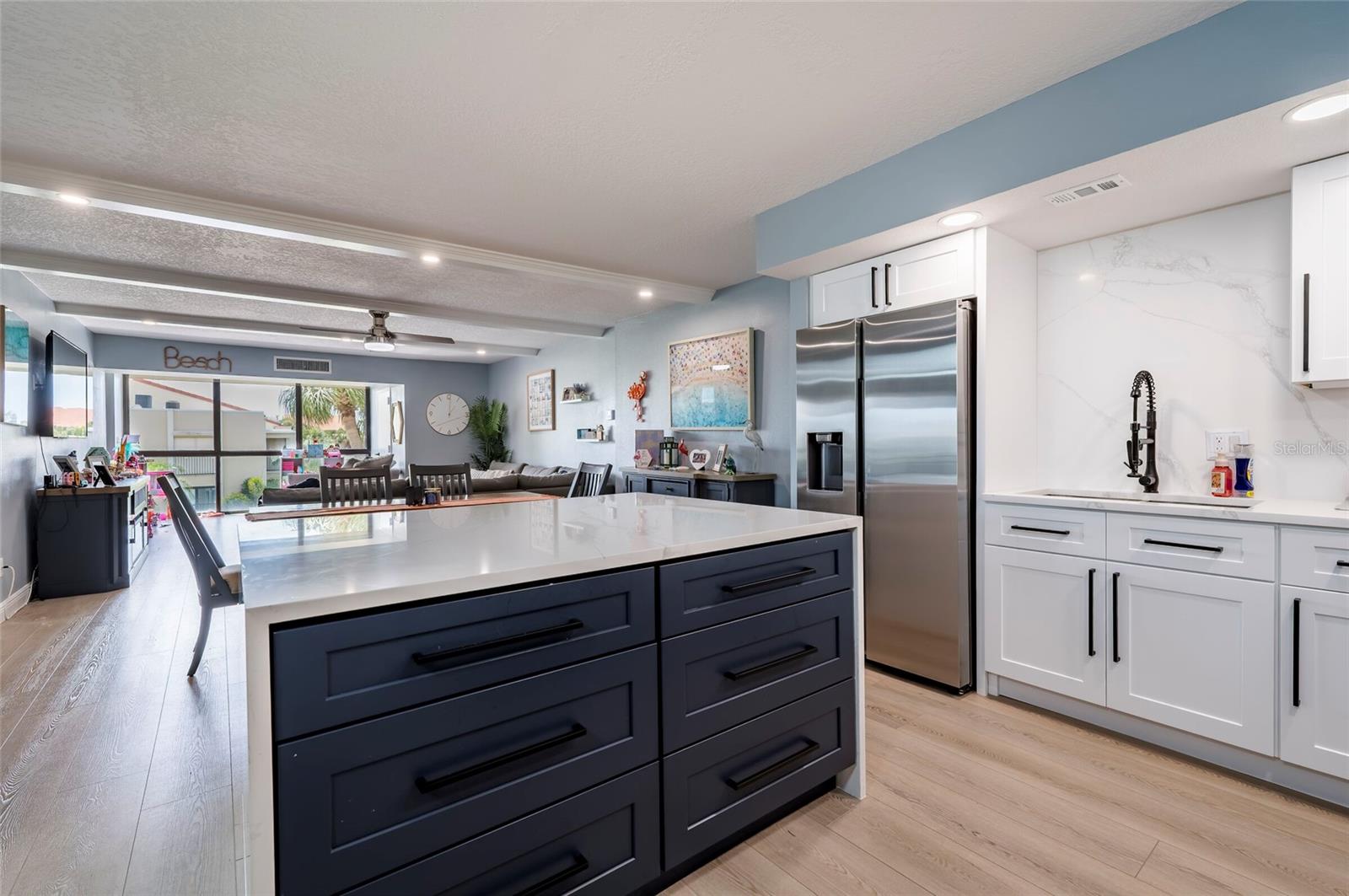 855 BAYWAY BLVD #308, CLEARWATER BEACH, FL, 33767