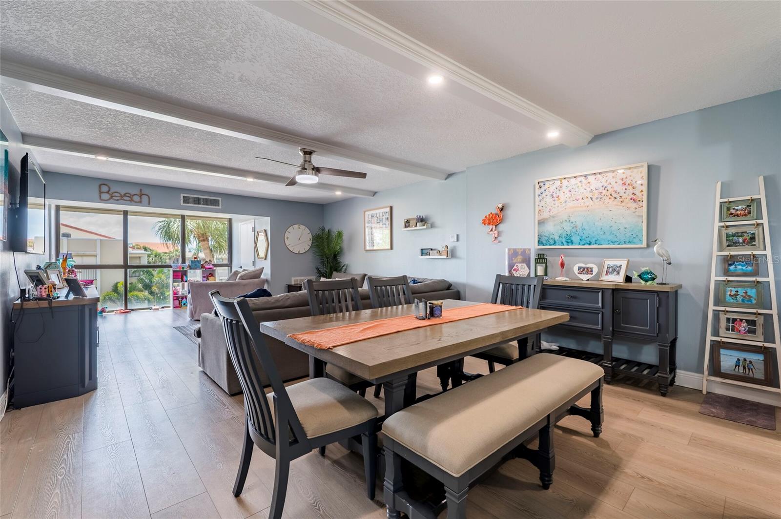 855 BAYWAY BLVD #308, CLEARWATER BEACH, FL, 33767