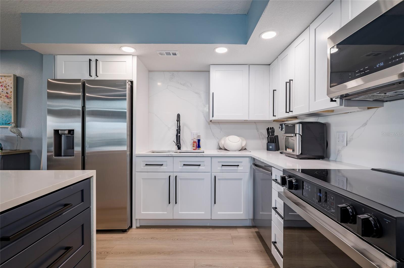 855 BAYWAY BLVD #308, CLEARWATER BEACH, FL, 33767